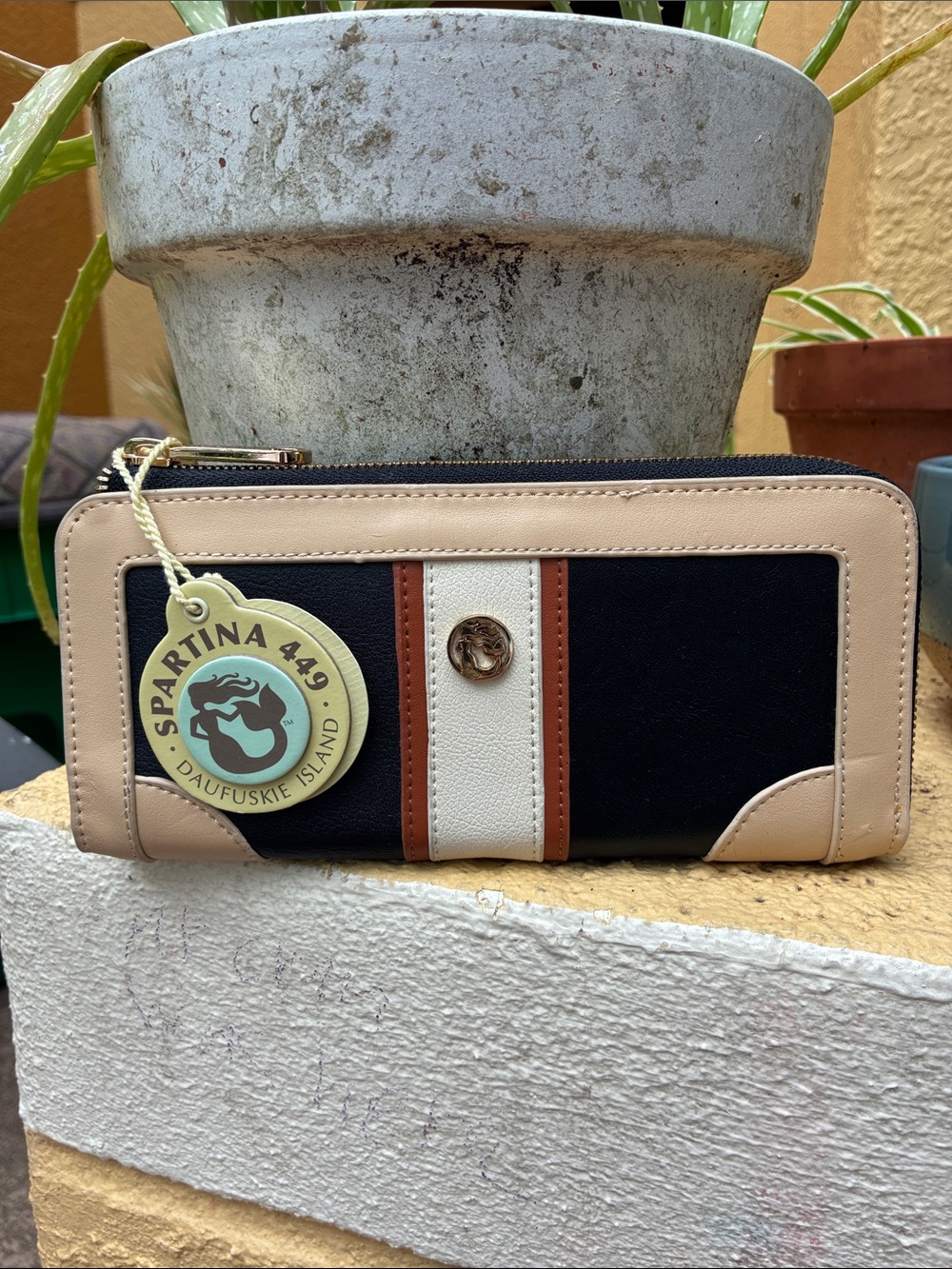 Authentic Spartina Boutique Zip Wallet